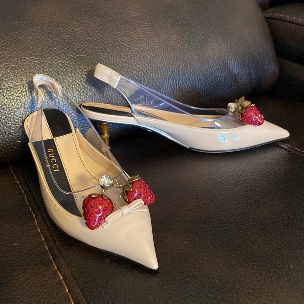 Gucci women’s crystal embellished cherry GG logo sling back pumps heels NWB - Picture 5 of 13